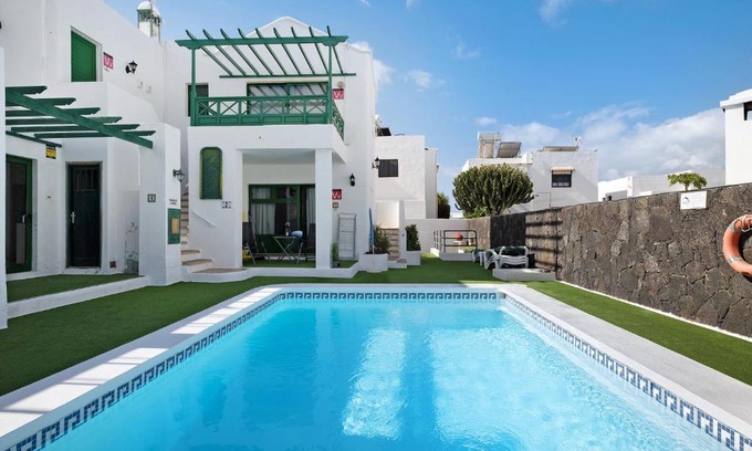 Puerto del Carmen Apartment | Apt6 Las Palmeras iii Lanzarote