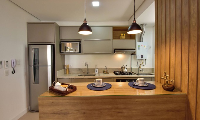 Canasvieiras Apartment | Apto Fino a 1 quadra da Praia em Canasvieiras N847