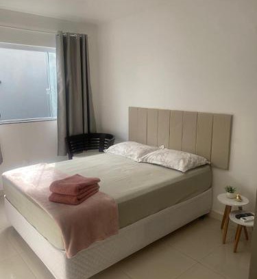 Centro Apartment | Apto ideal entre Aeroporto, a Praia e o Beto Carrero