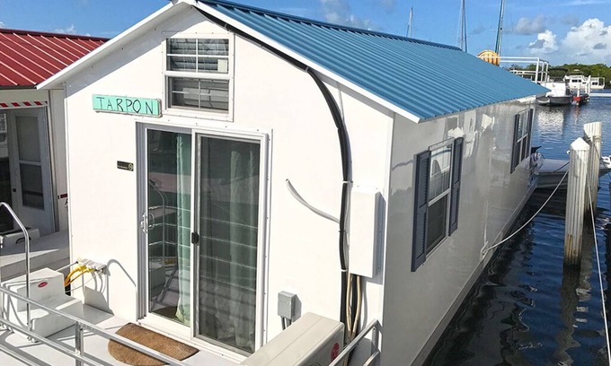 Tavernier Boat Rental | Aqua Lodge Houseboat "Tarpon"