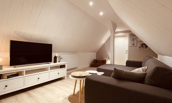 Goßwitz Apartment | AR Apartments II - Prime, kitchen 5 pers. - by the Thuringian Sea