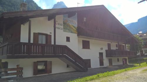 Penia Apartment | Arnica
