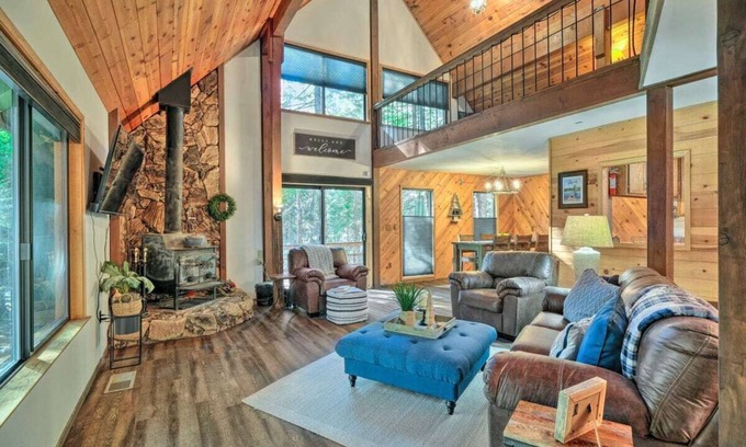 Arnold Cabin | Arnold Cabin Close to Calaveras Big Trees State Park