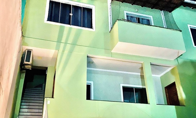 Centro House | Arraial season 2. Beach of the Angels to 200m! Air conditioning and wi-fi.