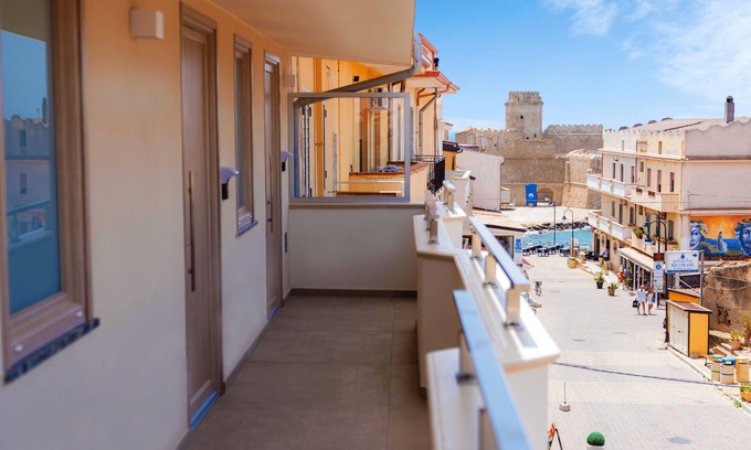 Le Castella House | Art Boutique Rooms