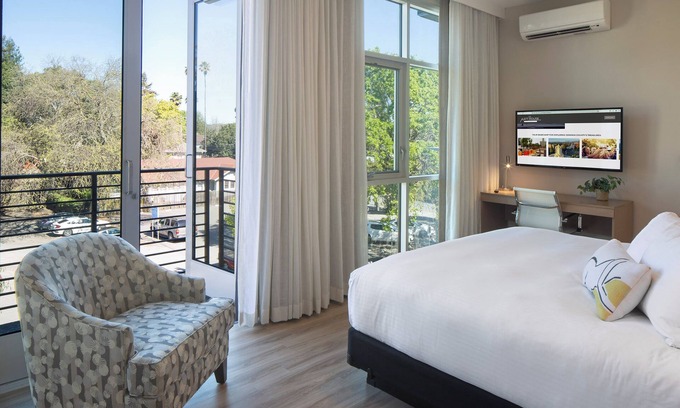 Santa Rosa Hotel | Art House Hotel and Suites