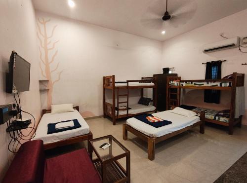 Auroville Apartment | Art Le Cafe