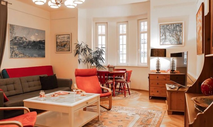 Prague 10 Apartment | Art Lounge by Interhome