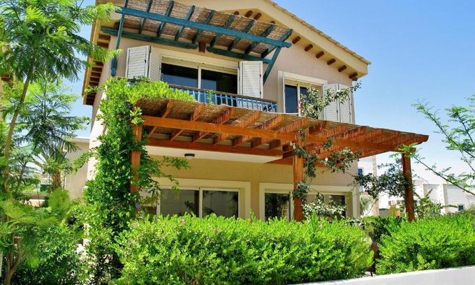 Cape Greko Villa | Artisan Hideaway