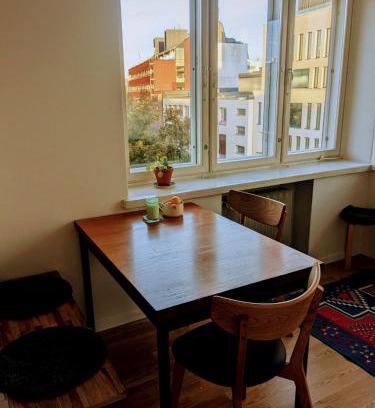 Alppiharju Apartment | Artistic 2-Bedroom full of light