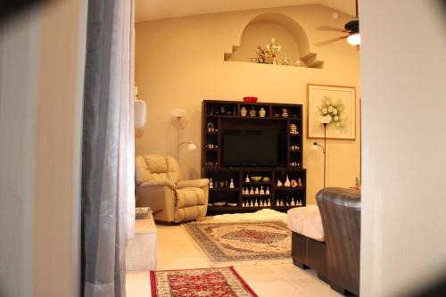 Paradise Valley Village House | Arts, Fenced Private Pool, Fire World