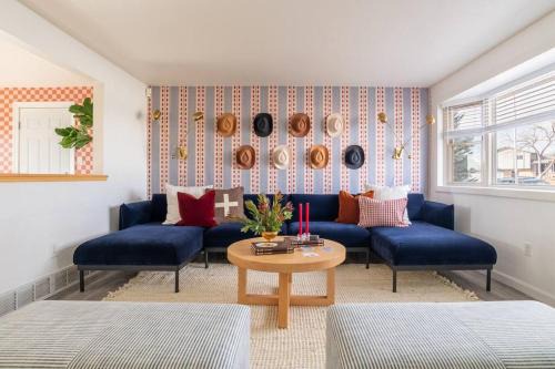 Highlands House | Arvada Escape: Central 4Br - Themed - Fire Pit