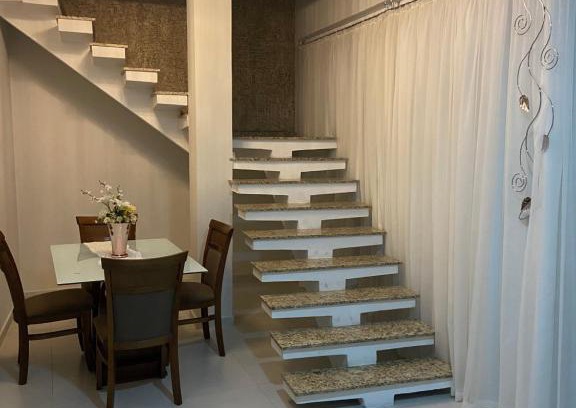 Paranagua House | ASP hospedaria