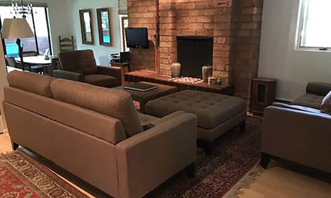 West End Apartment | Aspen West End 2 Bdrm/2 Bath Apartment