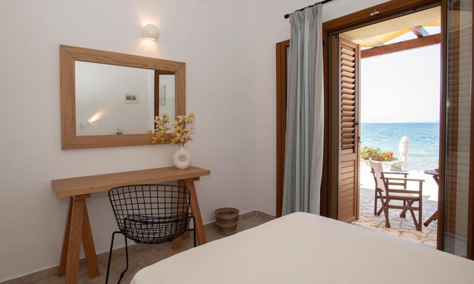 Pylos-Nestoras Apartment | Asterias Studios Finikounda