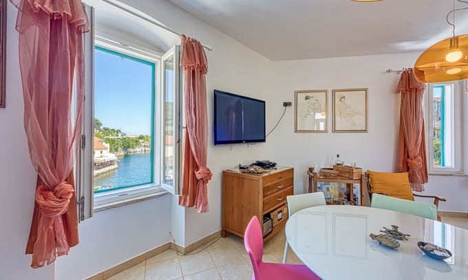 Veli Losinj Apartment | Astra 2 Veli Lošinj Harbour View, Veli Lošinj, Croatia