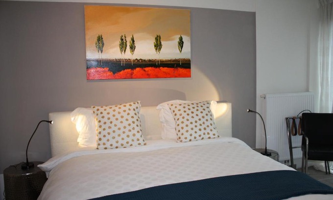 Amsterdam South Bed & Breakfast | At number 6