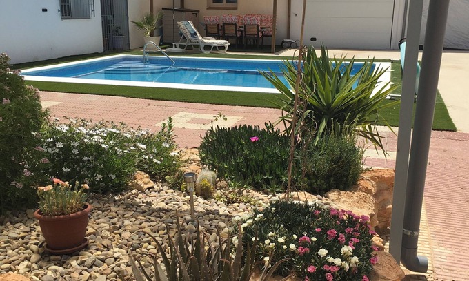Alcazar de San Juan House | At the heart of Don QuiXote and La Mancha wine route. Pet and family friendly.
