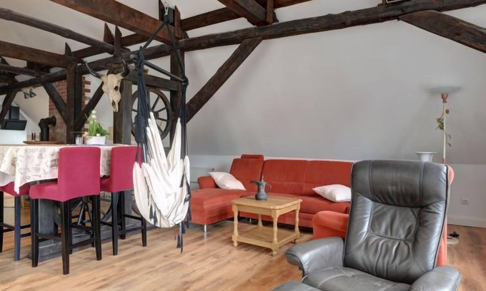 Hehlen Apartment | Atelier an der Kirche by Interhome