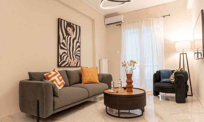 Petralona Apartment | Athenian Secret Key Residence