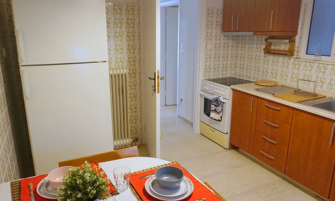 Kaisariani Apartment | Athens centre colourful apartment 00000013230