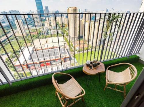 Trung Hoa Nhan Chinh Hotel | Atlantis Vinhome Dcapitle Hà Nội