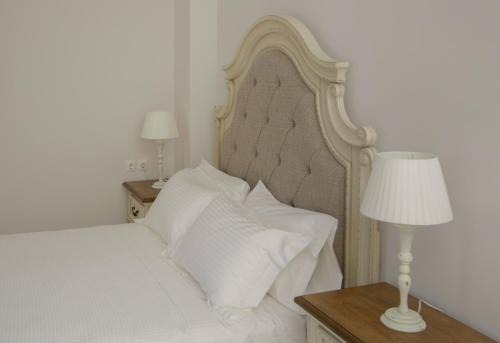 Ermoupoli Apartment | Atrium Suites