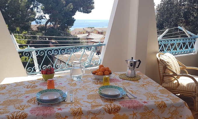 Cala Gonone Apartment | Attic with sea view just 30 meters from the beaches with parking space in the courtyard!
