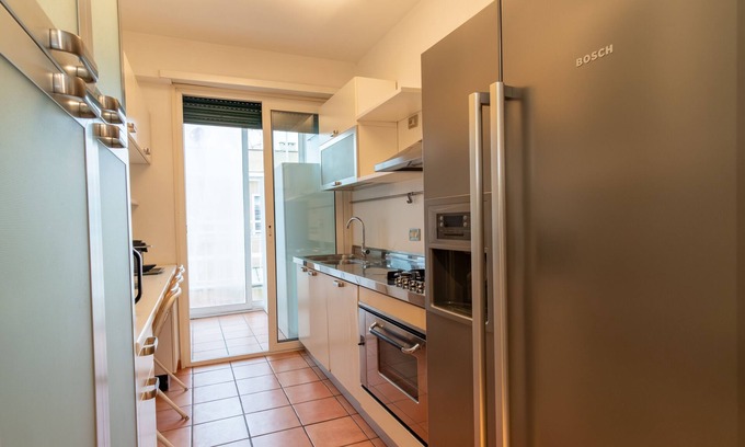 Universita Apartment | Attic with Terrace and Jacuzzi - Luxury Apartment