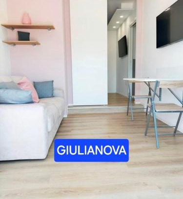 Giulianova Apartment | Attico con Terrazzo Panoramico e cucina attrezzata, Nel centro di Giulianova, a due passi dal Mare, Con Servizio biciclette