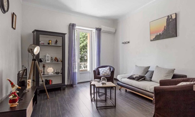 Ajaccio Apartment | Attractive 3-star F2 apartment with all comforts in the center of Ajaccio (2/4 people)