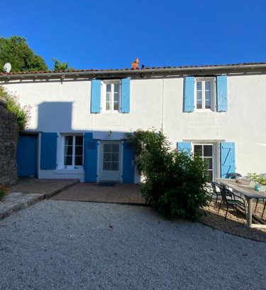 Charroux House | Au Cœur de Charroux