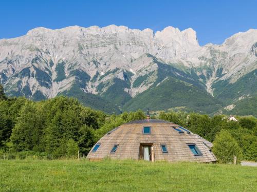 Chauffayer House | Au-Delà des Nuages - Maison d'hôtes insolite, Gite, SPA