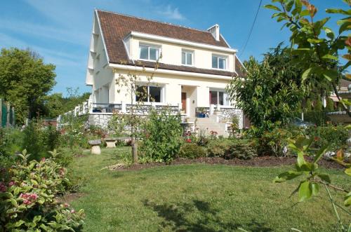 Eu Bed & Breakfast | Au Jardin Saint Laurent