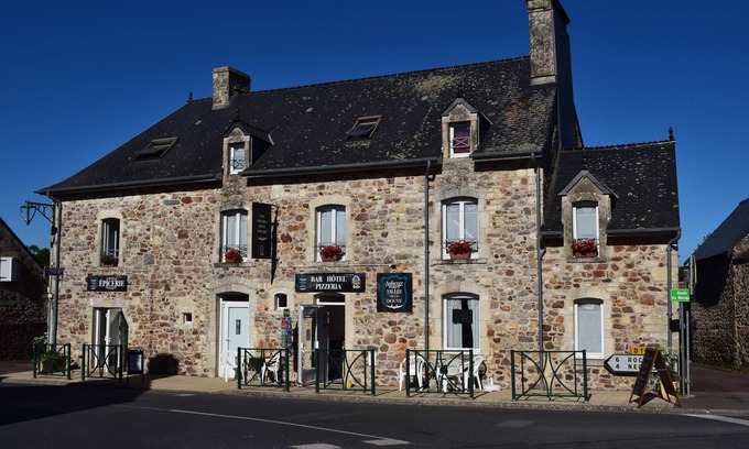 L'Etang-Bertrand Hotel | Auberge de la vallée de la Douve