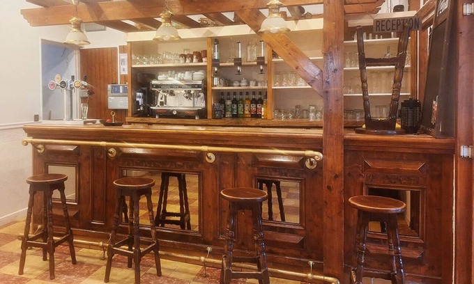 Bourg-et-Comin Hotel | AUBERGE DU PARC
