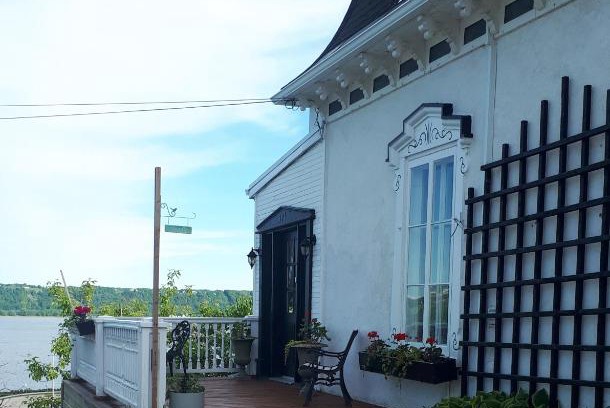 Chateau-Richer Bed & Breakfast | Auberge le Petit Séjour