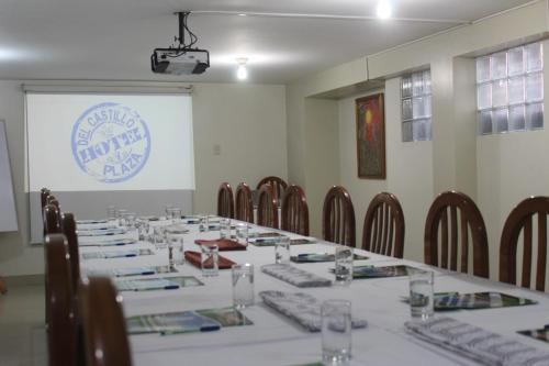 Calleria Hotel | Auditorio & Centro de Capacitaciones Central Park Pucallpa