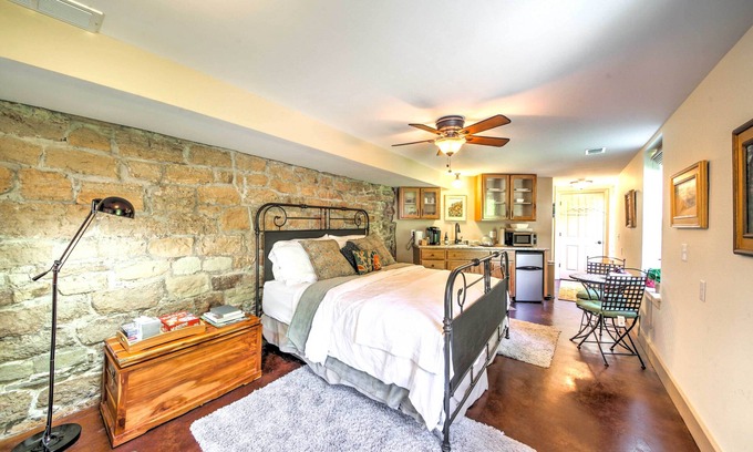 Augusta Apartment | Augusta Studio at Halcyon Spa Bed & Breakfast
