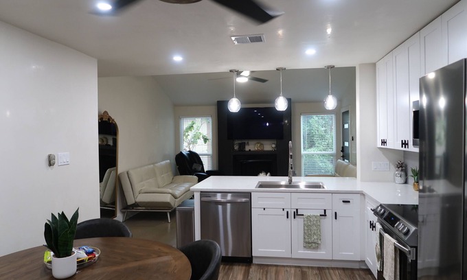 North Austin Civic Association House | Austin 2-bedroom house near Q2 Stadium, Domain, & F1