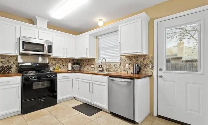 Austin House | Austin Menifee house