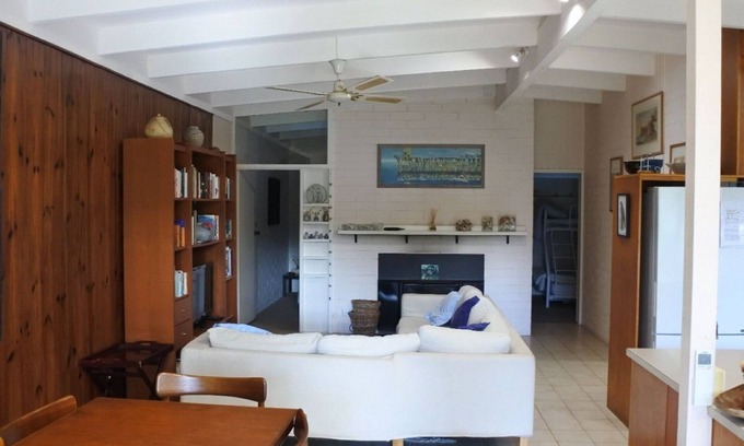 Broulee House | Australian Beach and Sea Haven