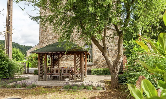 Comblain-la-tour Cottage | Authentic village house with romantic garden and wooden gazebo.