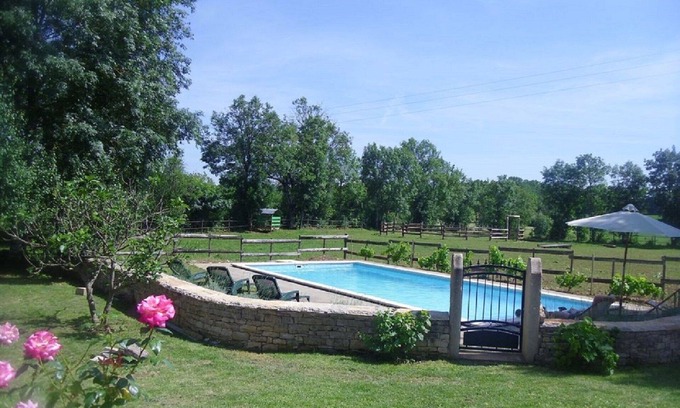 Caylus Cottage | Authentic cottage, farmhouse, private pool, Caylus/St Antonin Noble Val/3 stars