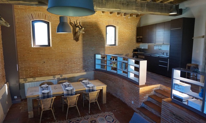 Beauzelle Apartment | Authenticité, Calme et Espace à Proximité D'airbus et du Meett, 110 m2 , Jardin