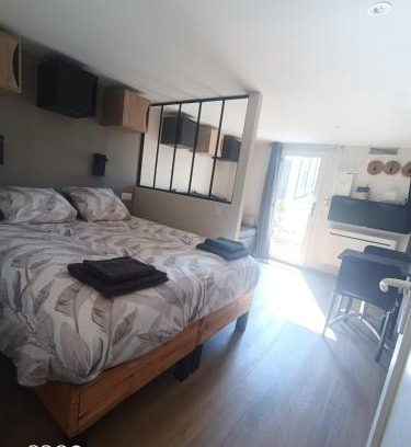 Pont-a-Mousson Apartment | Aux pieds de la colline de Mousson
