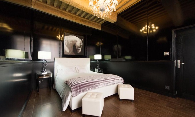 Cluny Bed & Breakfast | Aux Portes d'Honneur