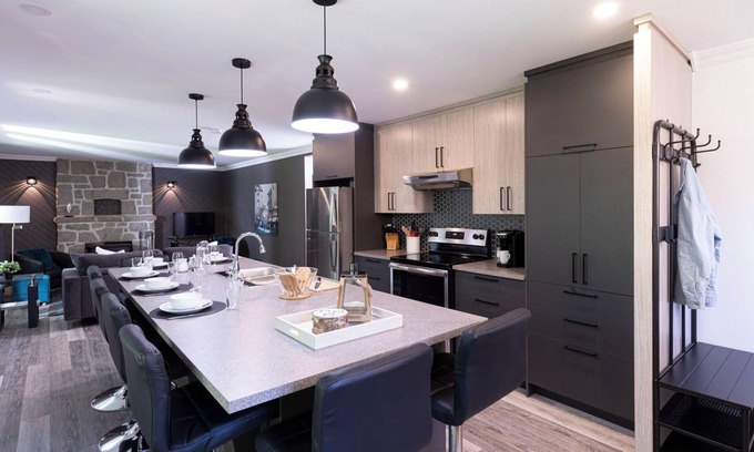 Saint-Pierre-de-l'lle-d'Orleans Cottage | Aux portes de L'île