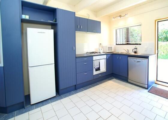 Ngatangiia Apartment | Avana Waterfront Apartments- Apt # 5 - 2 bedroom