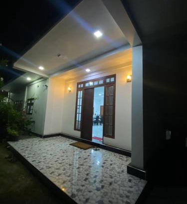 Jaffna House | Avanthigai Holiday INN